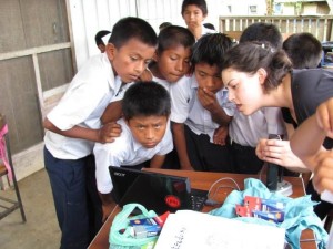 Microscope being used in a Panamanian community for an EWB project